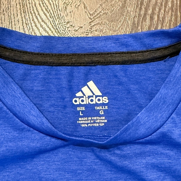 Adidas t-shirt - Picture 2 of 3